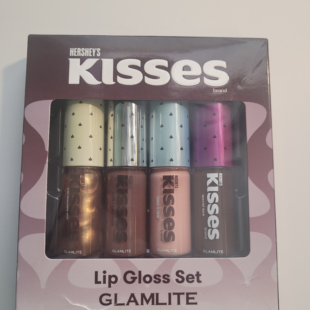 Hershey's KISSES x GLAMLITE collection